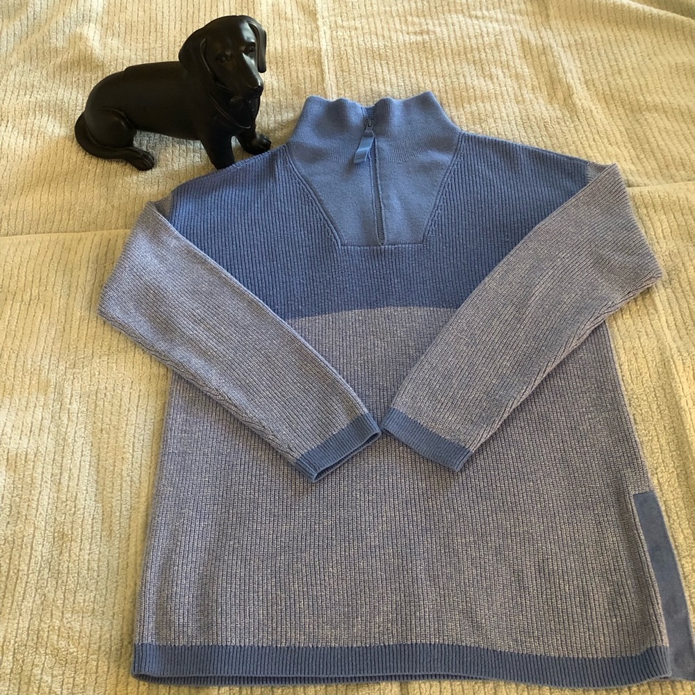 Women’s T by Talbots Sweater in Light & Dark Blue - snap side - Size M